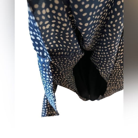 Maison Jules mini dress, Medium, speckled pattern, faux wrap dress - Picture 7 of 7